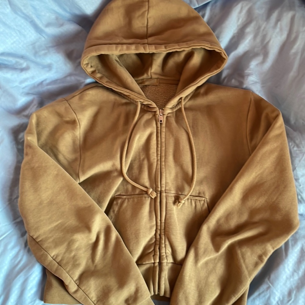 Cropped hoodie